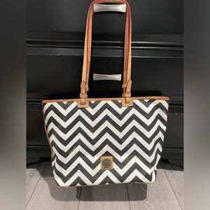 Dooney & Bourke Chevron Shopper